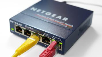 Netgear_Gigabit_Switch_5-port